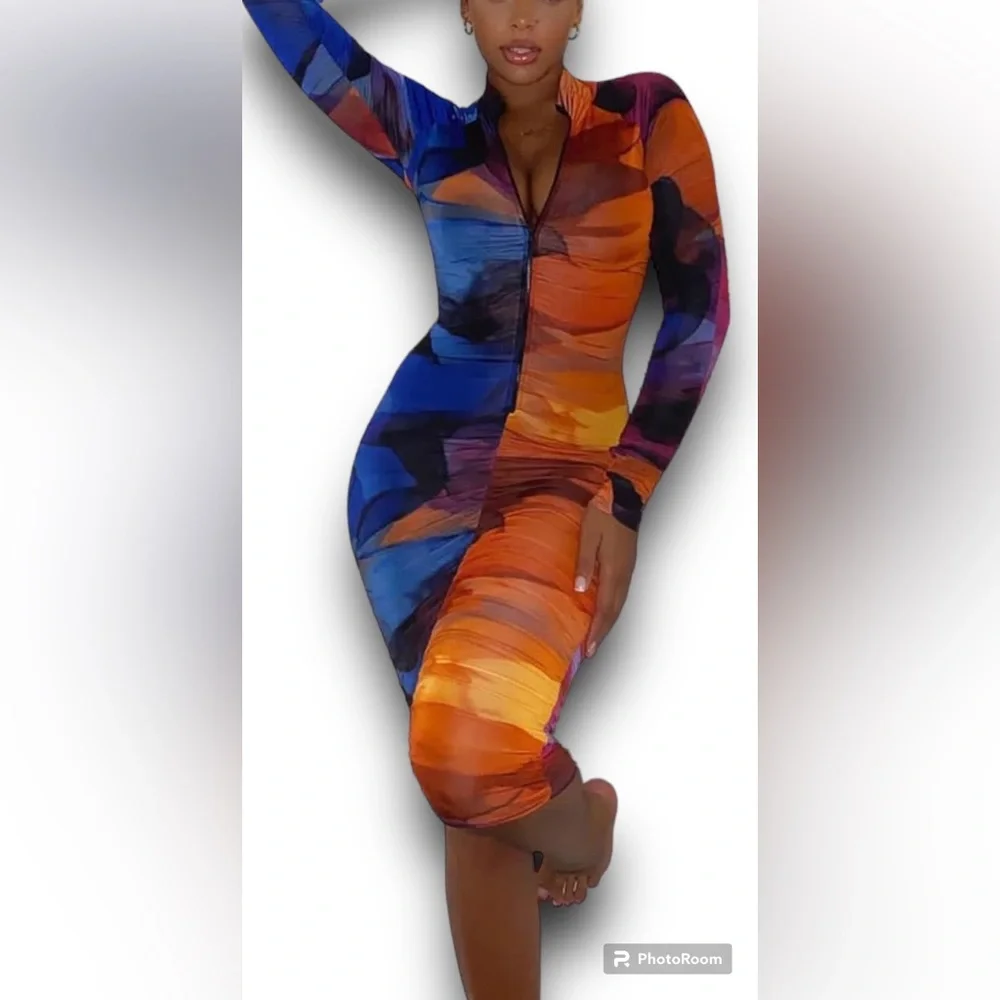 Multi Color Ruched Midi Dress - Picture 5 of 5